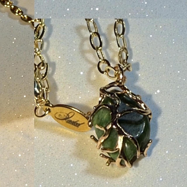 the heart of evergreen (gold or silver)