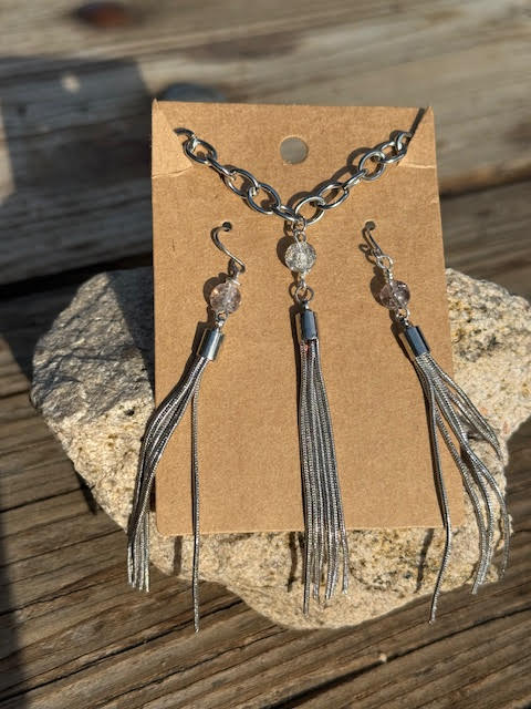 the steel siren - Jaded Jewelry